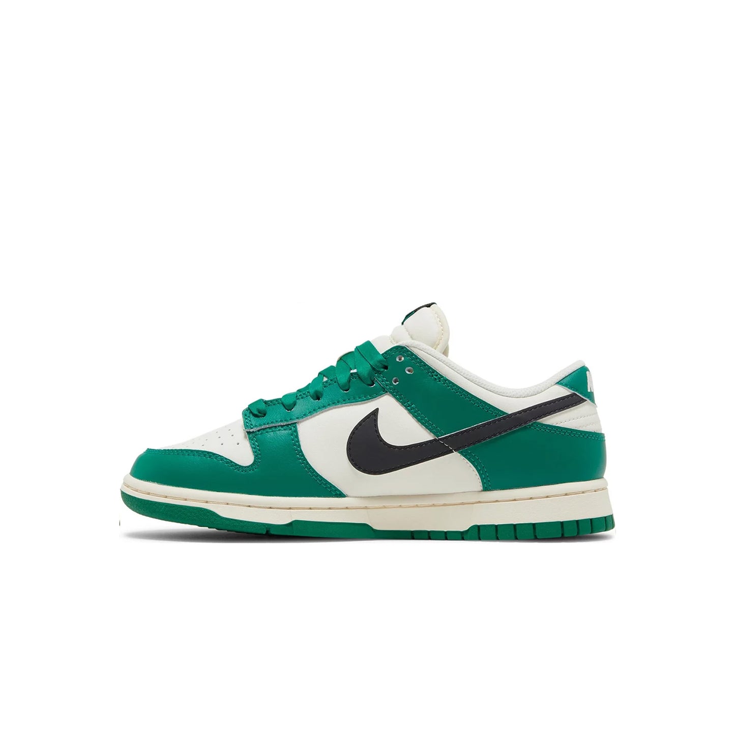 DUNK LOW SE LOTTERY PACK MALACHITE GREEN